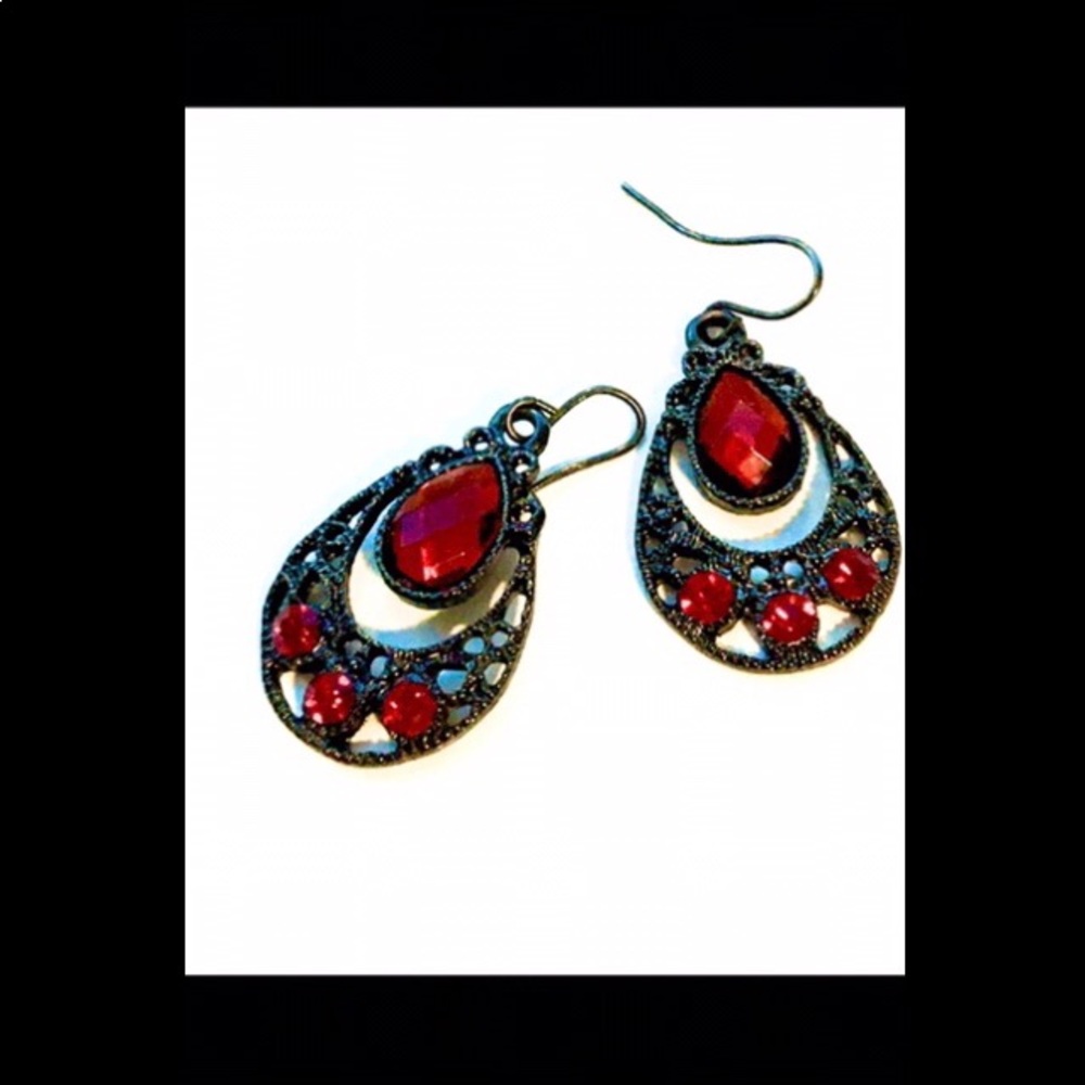 Red sparkly black silver toned drop earrings